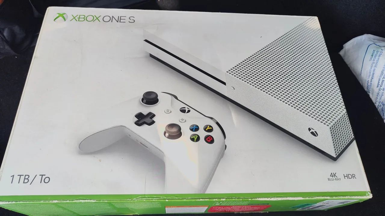Xbox One S