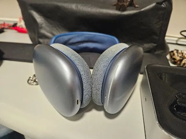 Fone Headphone Apple AirPods Max Lightning - Fones de Ouvido