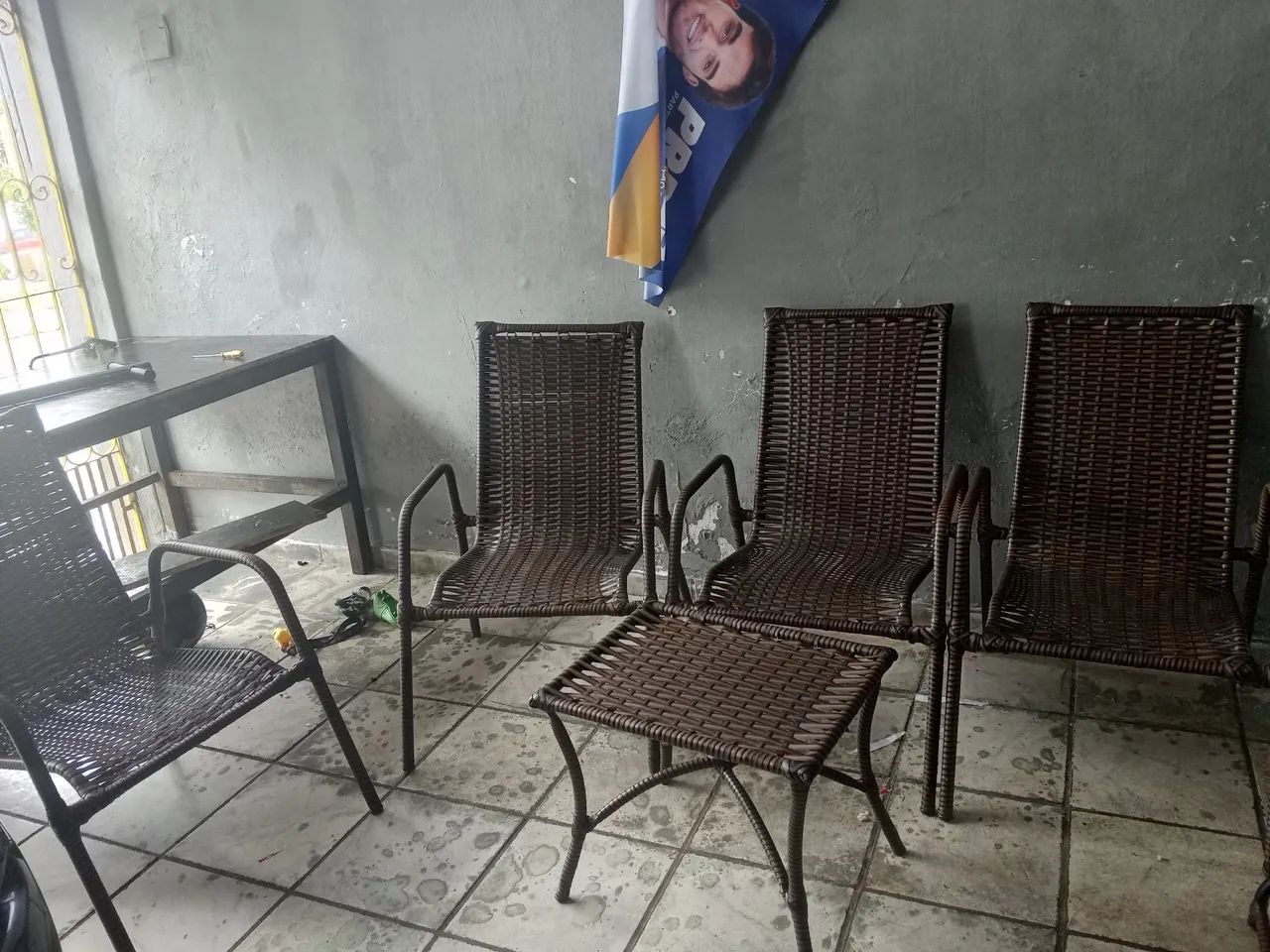 Vendo conjunto de cadeiras
