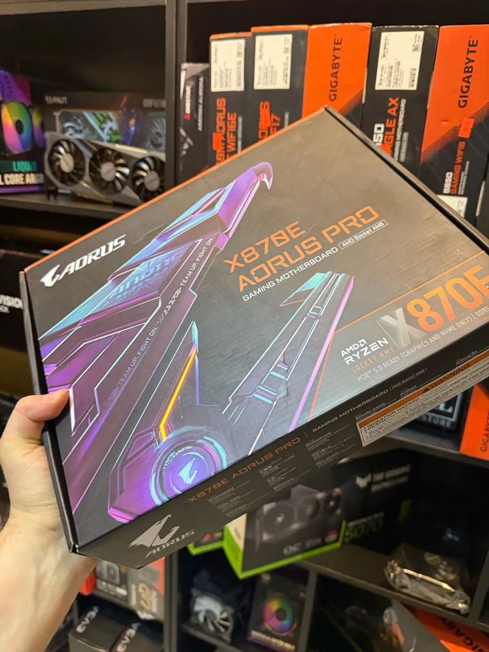 PLACA MAE X870E AORUS PRO - Foto 2
