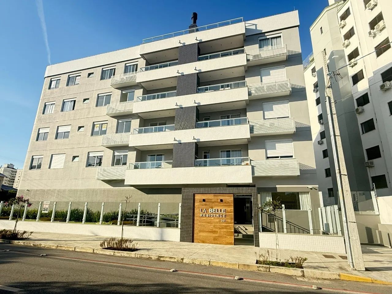 Apartamento de 2 dormitórios na Trindade