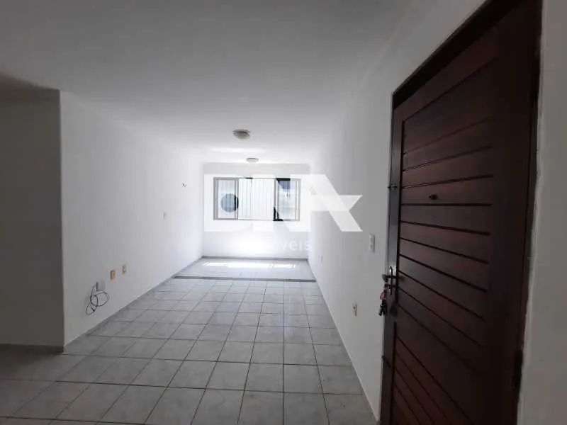 Apartamento : / Residencial / Bessa
