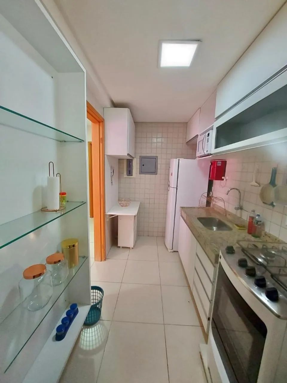 Apartamento semimobiliado para aluguel, dois quartos (1 suíte), 1 vaga, Centro - Petrolina - Foto 3