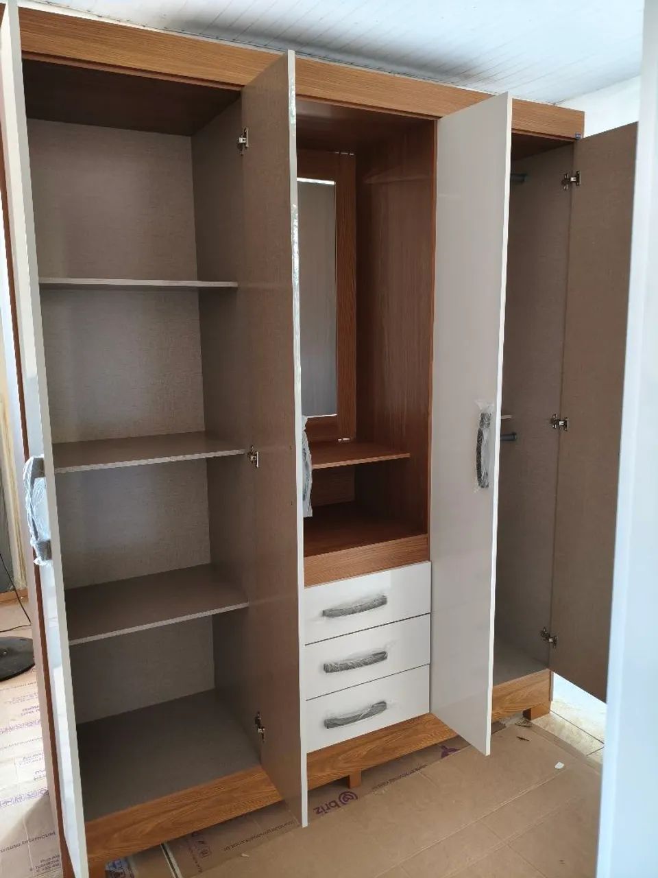 Guarda roupa de casal novo - Foto 2