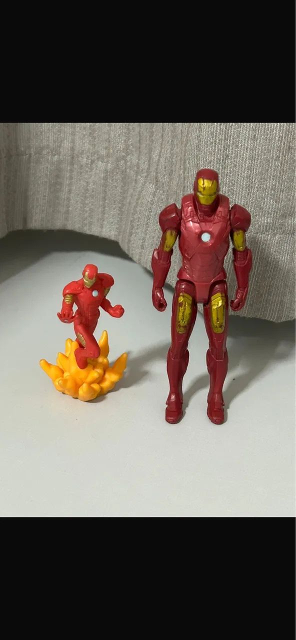Homem de ferro + mini homem de ferro