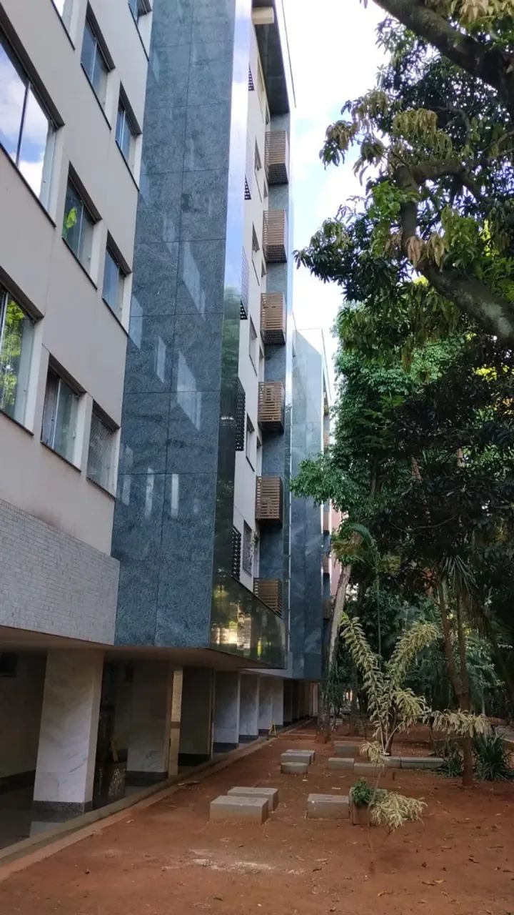 Alugo apto na SQN 216 bloco B