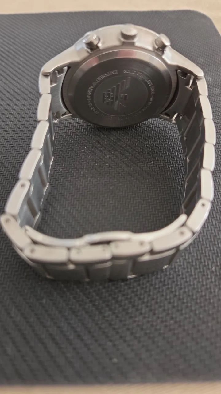 Relogio Emporio Armani AR2448 fundo azul - Foto 3