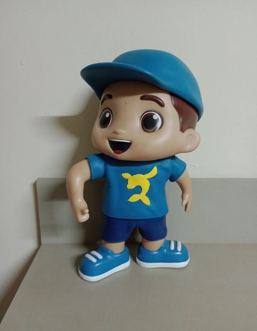 Boneco Lucas neto 
