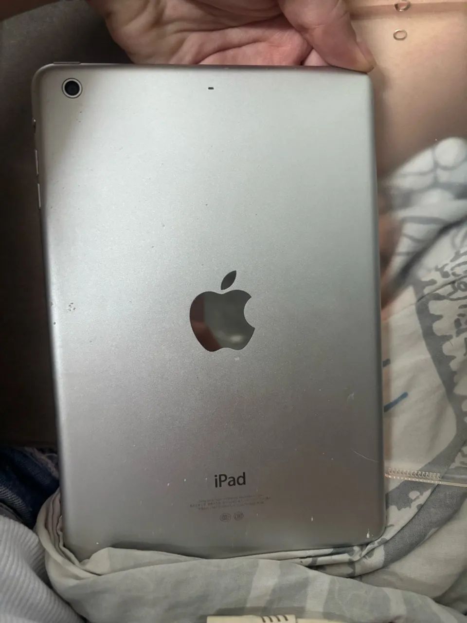 Vendo iPad mini modelo 2014 - Foto 2