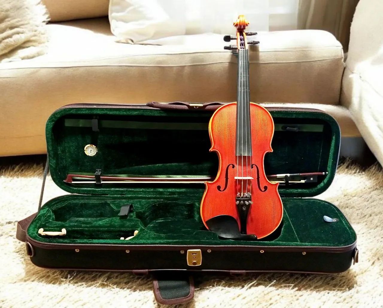 Violino Eagle 4/4 + acessórios - Imperdível!