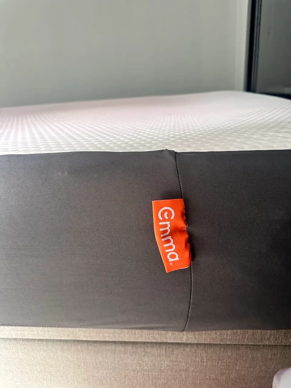 Colchão e Cama box baú casal da marca EMMA - Foto 3