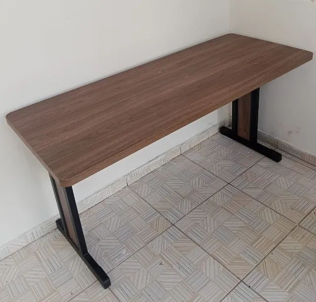 Mesa de Computador - Foto 2
