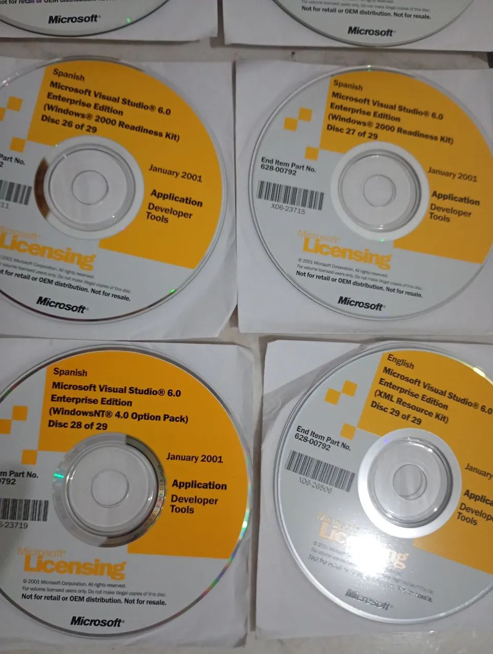 Cds vintage originais Visual Studio 6.0 com 28 cds - Foto 3