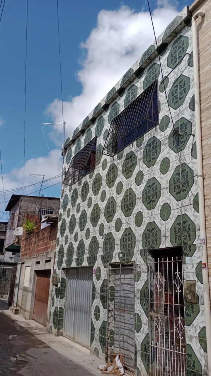 vende-se três casas