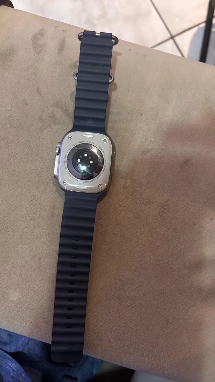 Apple Watch Ultra 2 - Foto 2