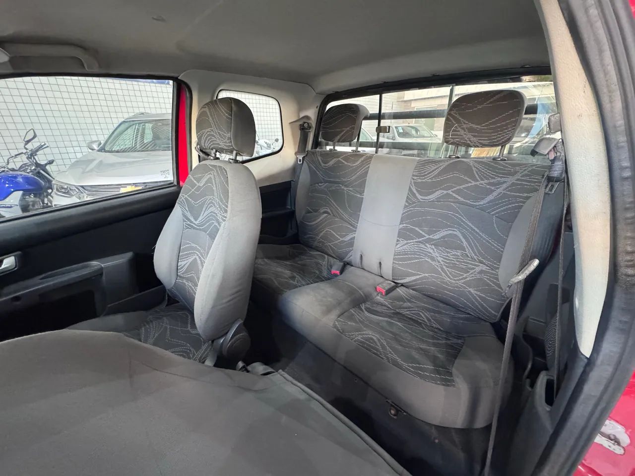 Fiat Strada Working Celeb.1.4 Fire Flex 8V CD 2013 - Foto 4