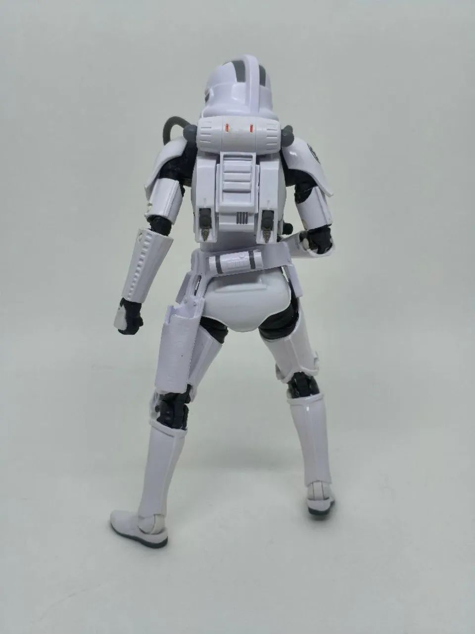 Star Wars The Black Series Imperial Rocket Trooper Gamestop Exclusive  - Foto 3