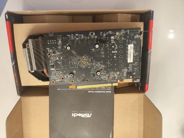 RX 570 8 GB COM DEFEITO - Foto 4