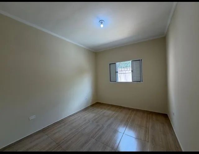 Casa com dois quartos aconchegante e espaçosa - Foto 3
