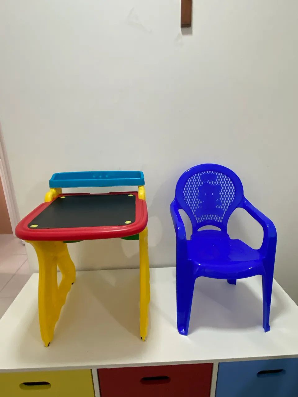 Mesa + Cadeira Infantil Multi Tarefas 