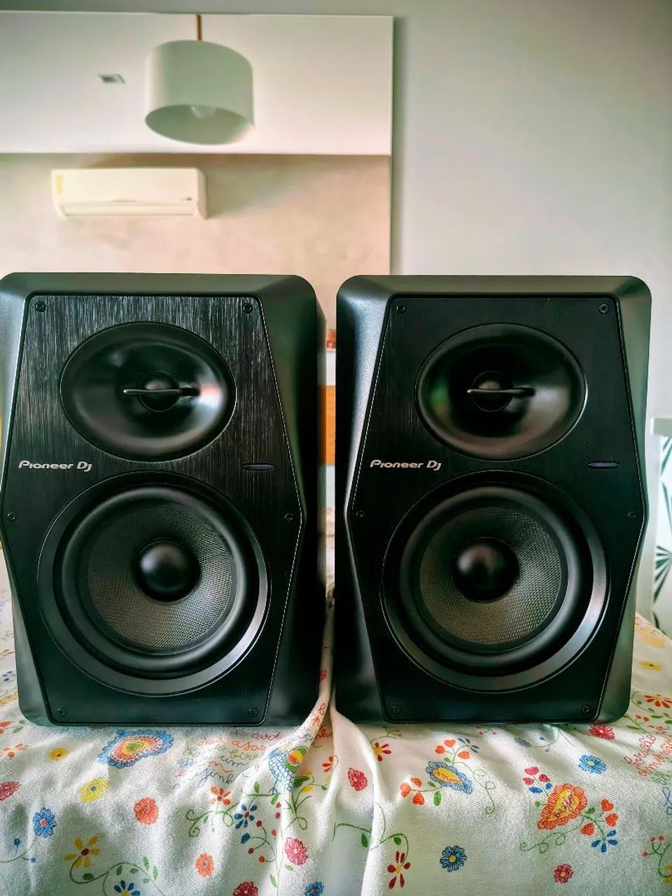 Monitor Pioneer DJ VM 70(par)+ suporte 