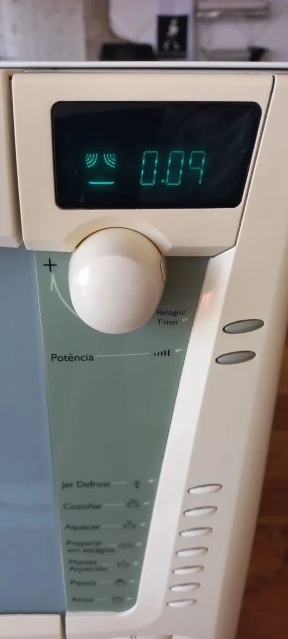 Microondas Brastemp 27 litros  - Foto 3