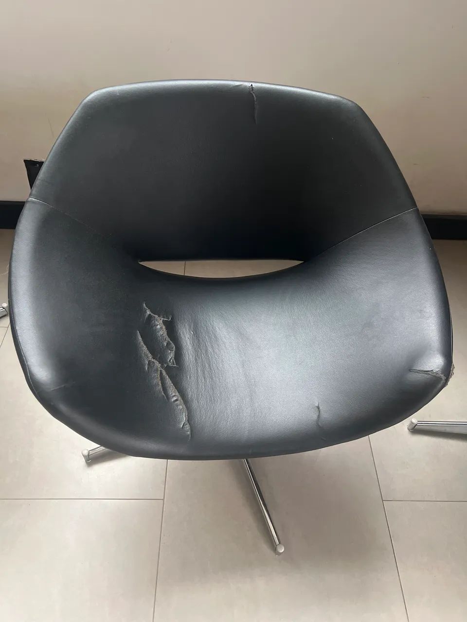 Poltronas Giratórias Design Moderno - Base Cromada 