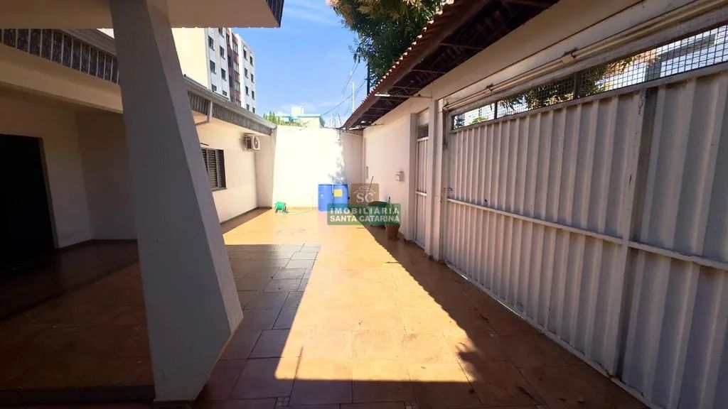 Casa à venda em Maringá, Chácara Paulista, com 3 quartos, com 120 m² - Foto 4