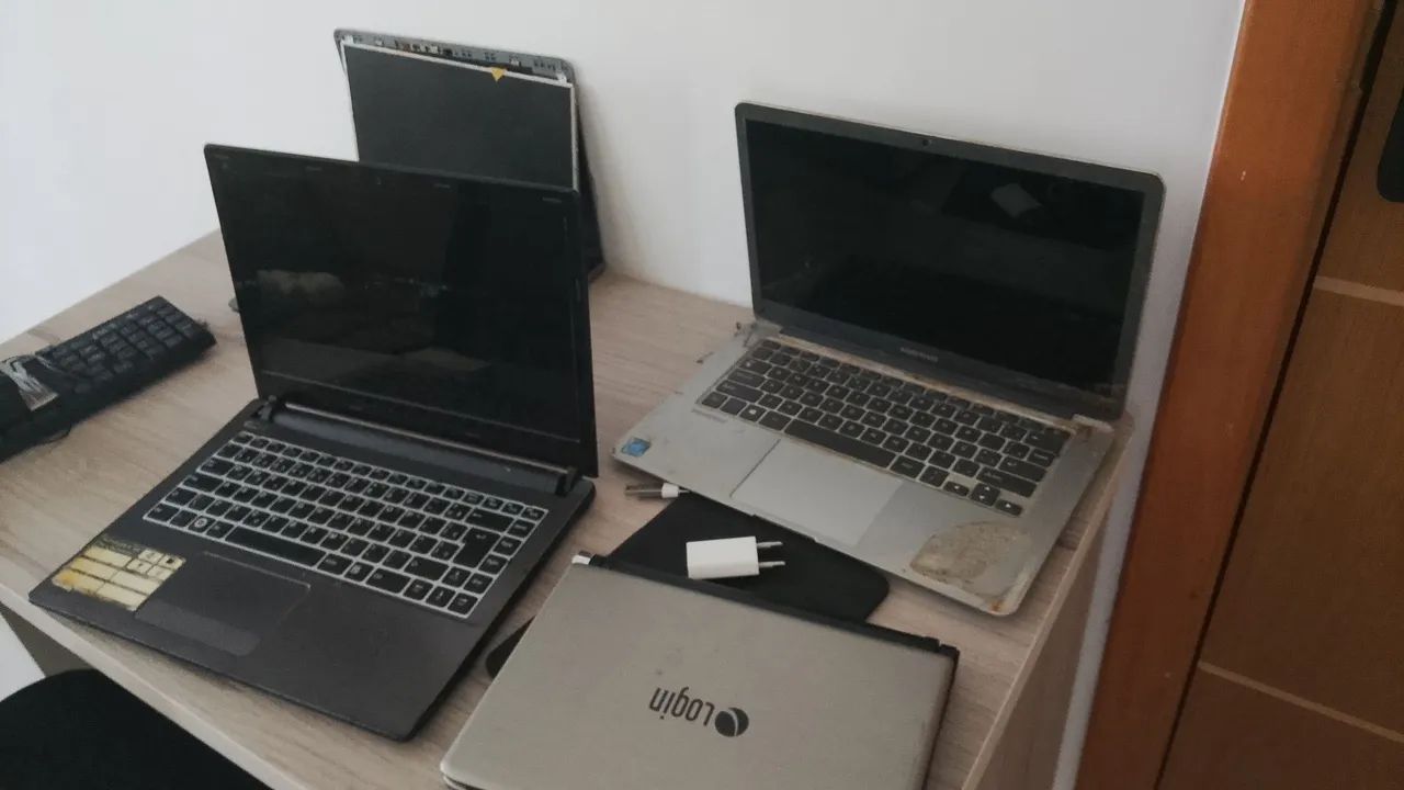 Lote de notebooks, retirada de peças 