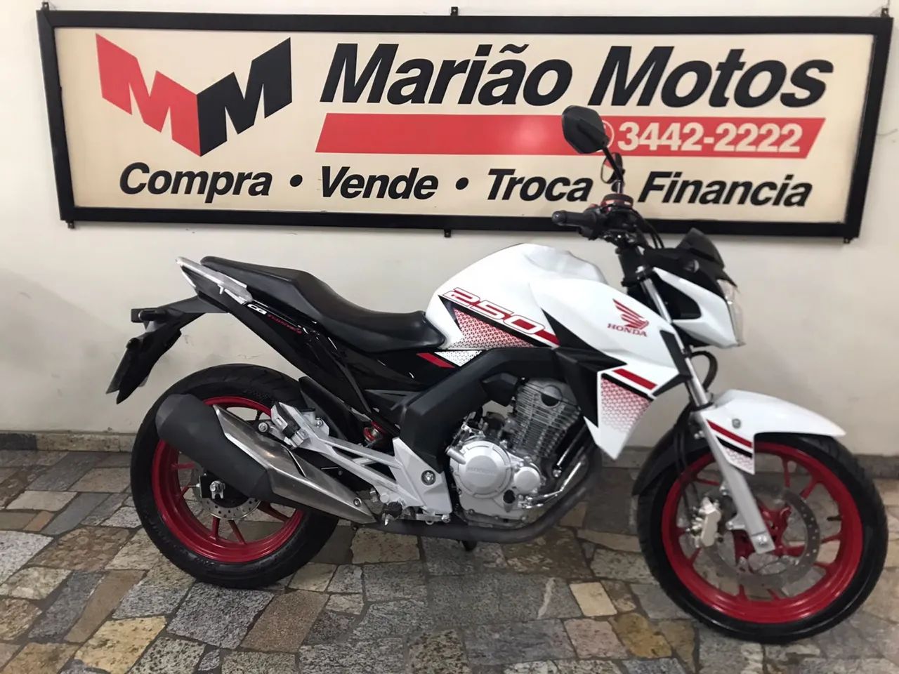 CB 250 Twister CBS  2022 - Foto 2