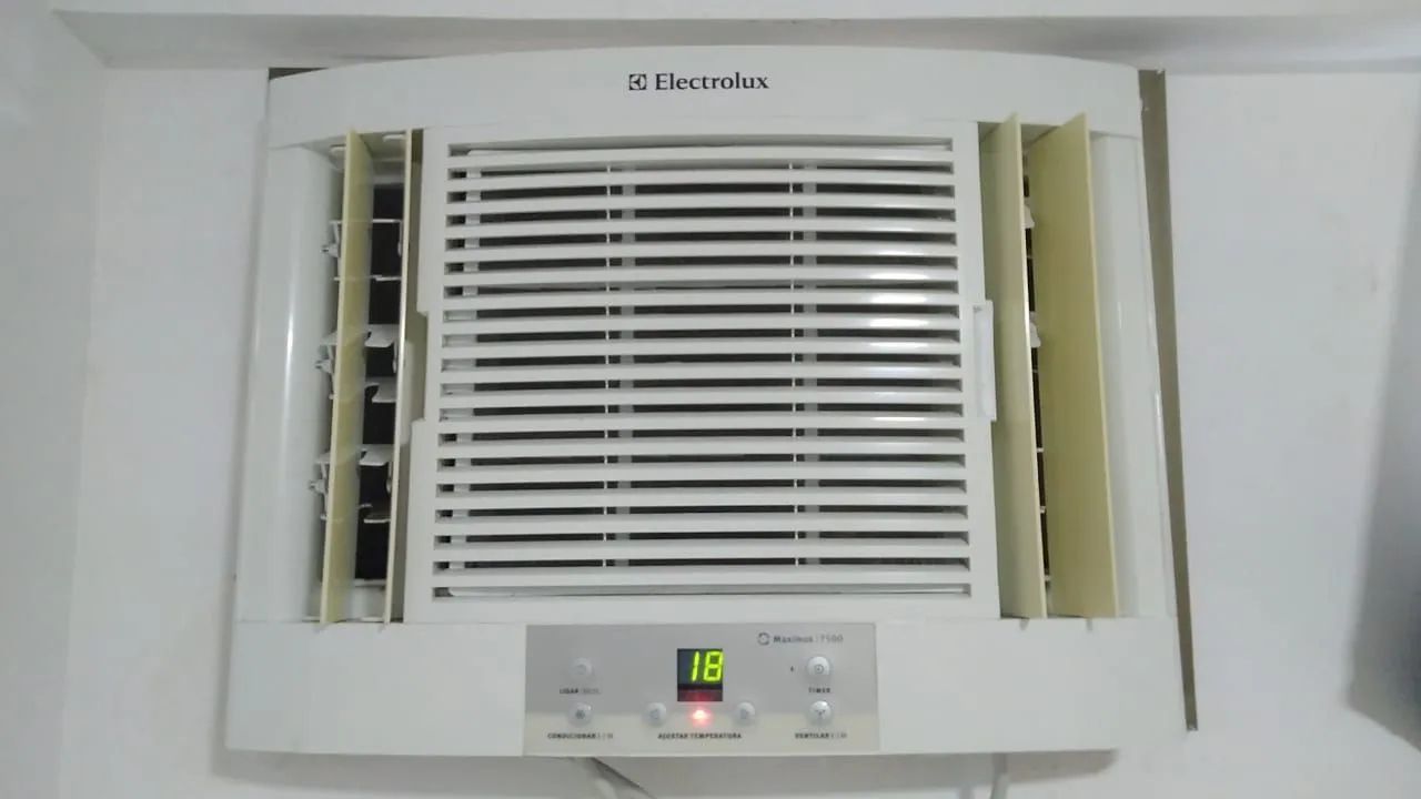 Ar condicionado Digital Electrolux 7.500 Btus Novo 