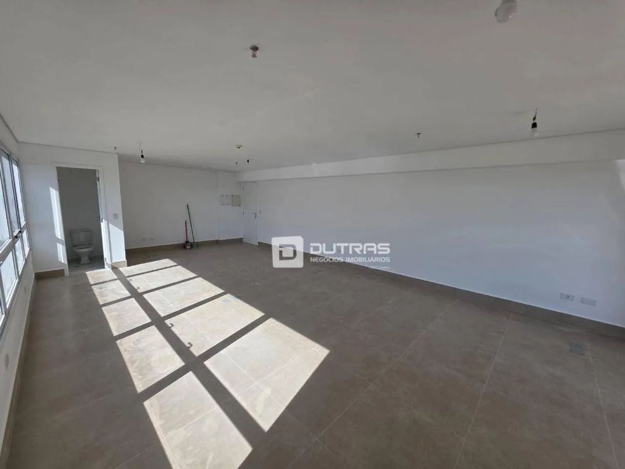 Sala comercial no Condomínio Vila dos Frades  Piracicaba/SP - Foto 2