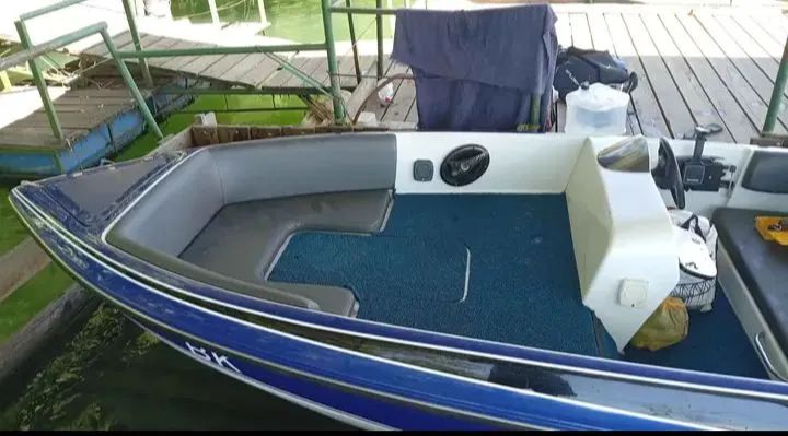 ?Lancha 17 Pés + Mercury 75 HP ? Completa para Pesca e Lazer - Foto 5