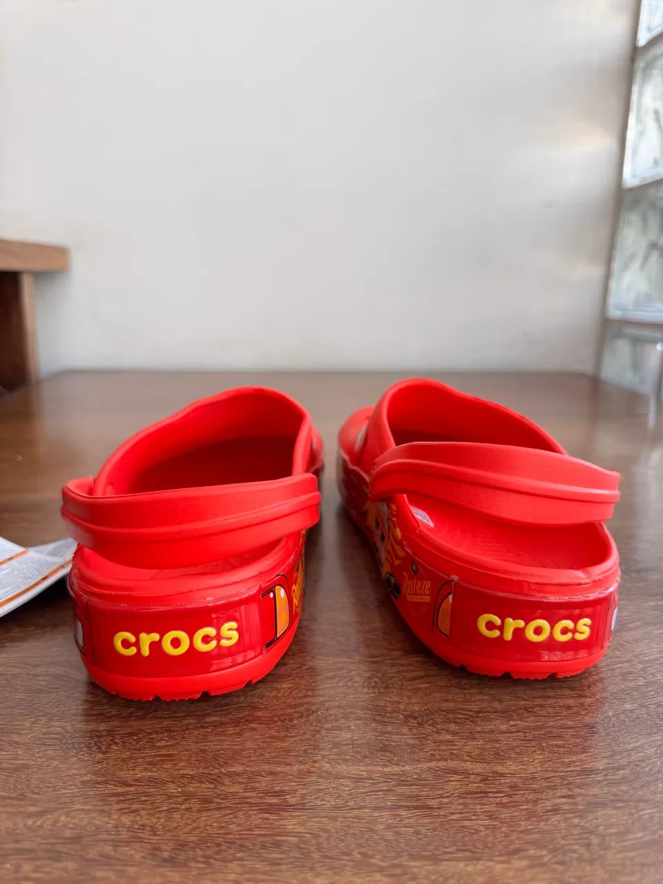 (do 34 ao 43) Crocs Carros Relâmpago mcqueen - Foto 2