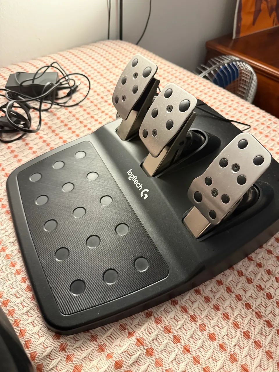 SIMULADOR LOGITECH G29  - Foto 3