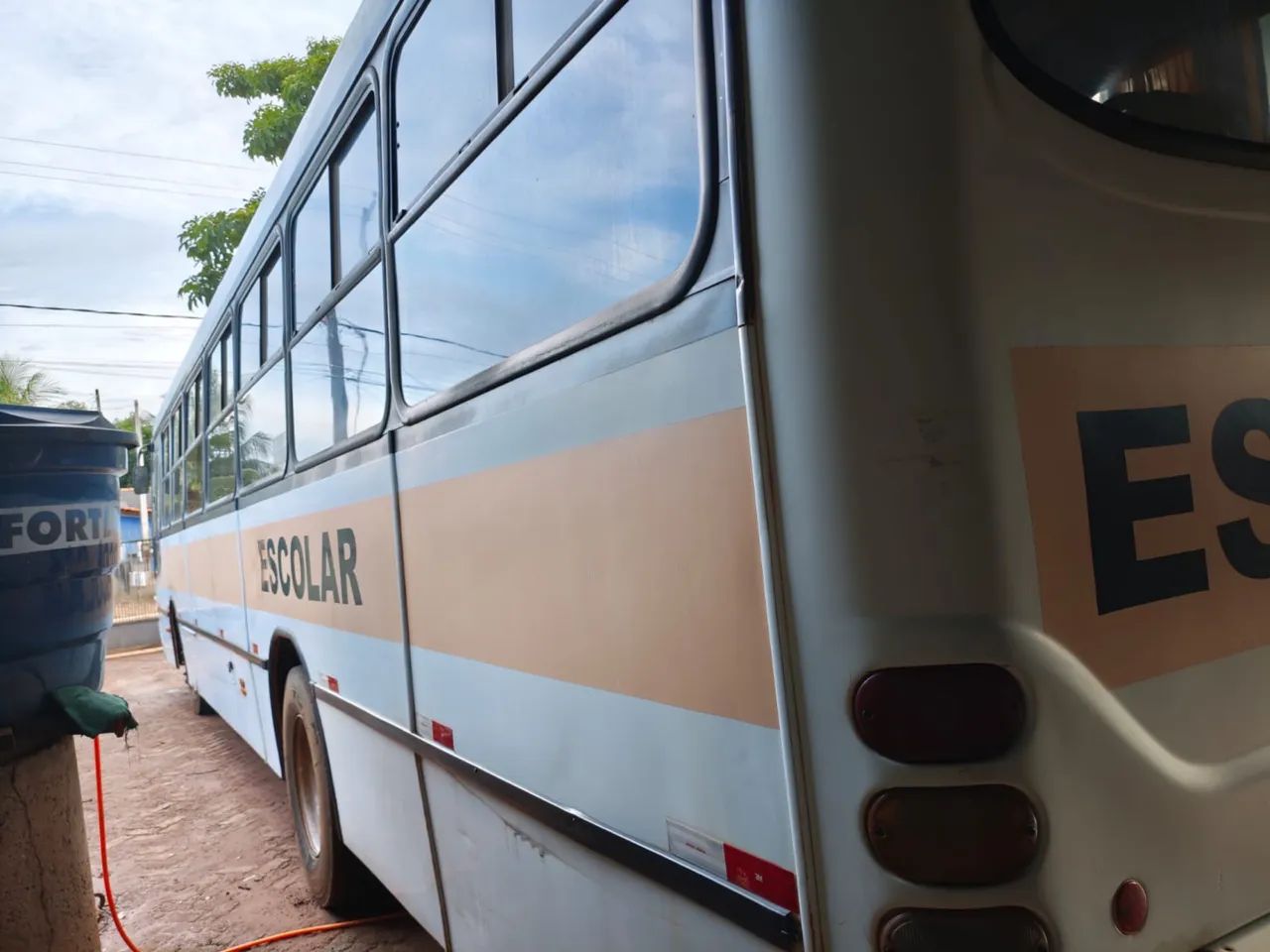 ÔNIBUS MB 1722 ano 2006 - Foto 4