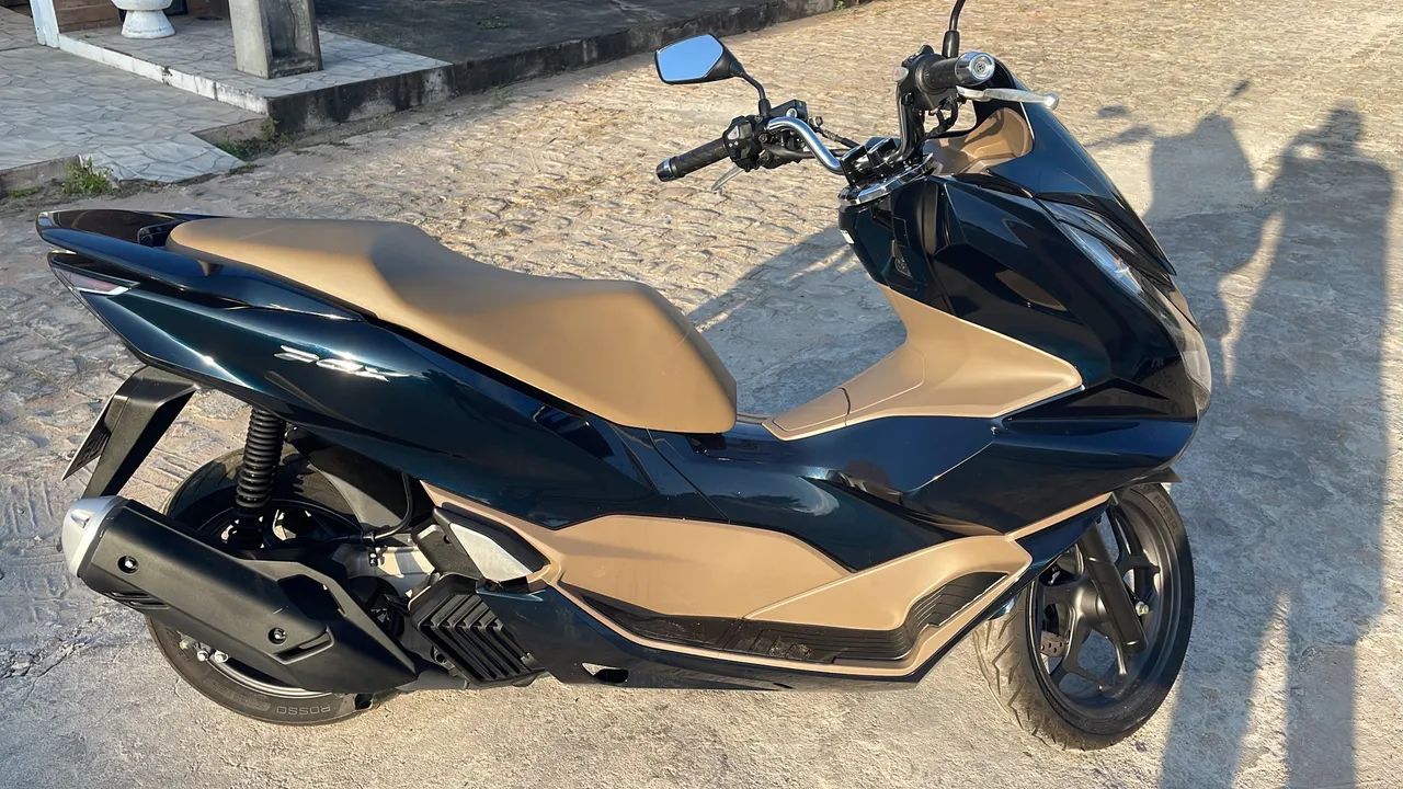 PCX 160 DLX ABS  com 636 Km 