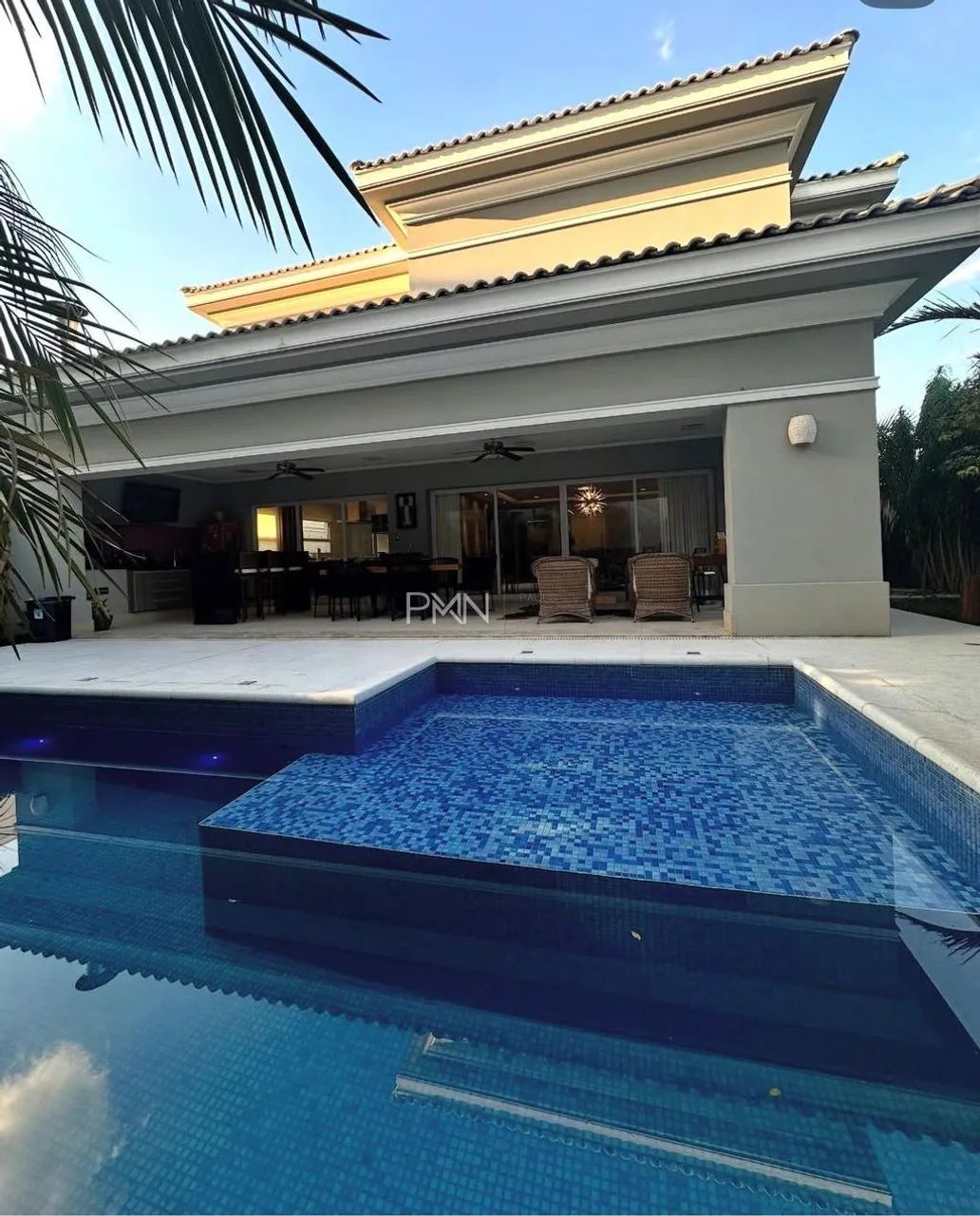Sobrado à venda em Campinas, Alphaville Dom Pedro 1, com 4 suítes, com 485 m²