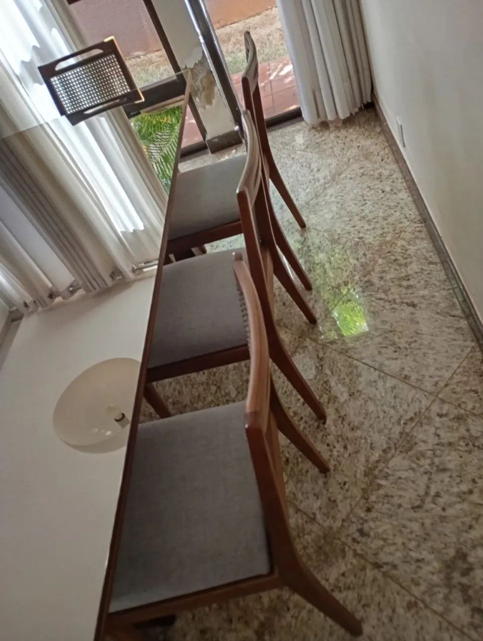 Mesa Grande Espelhada com 8 cadeiras  - Foto 4