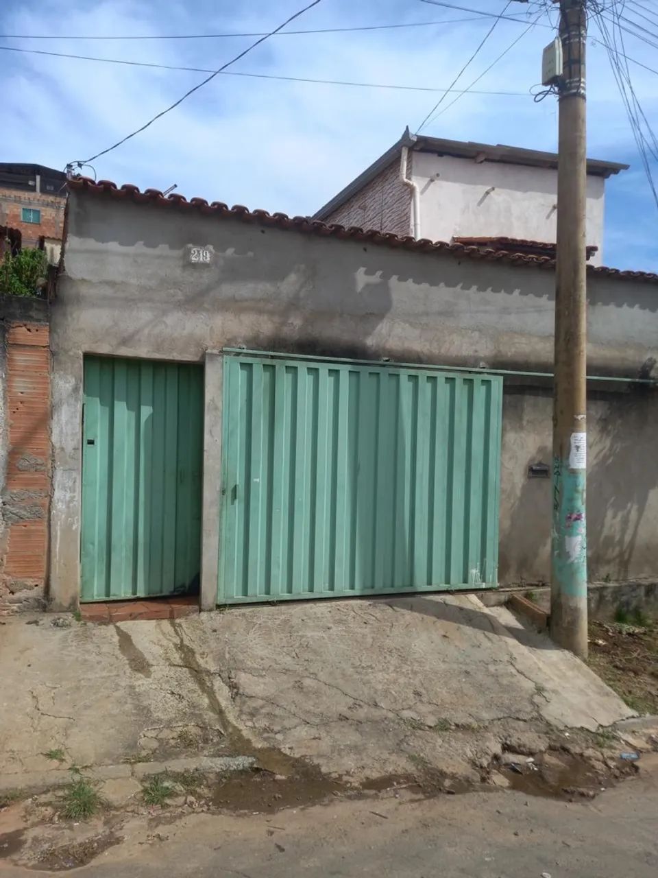 Casa vila Curumbiara 