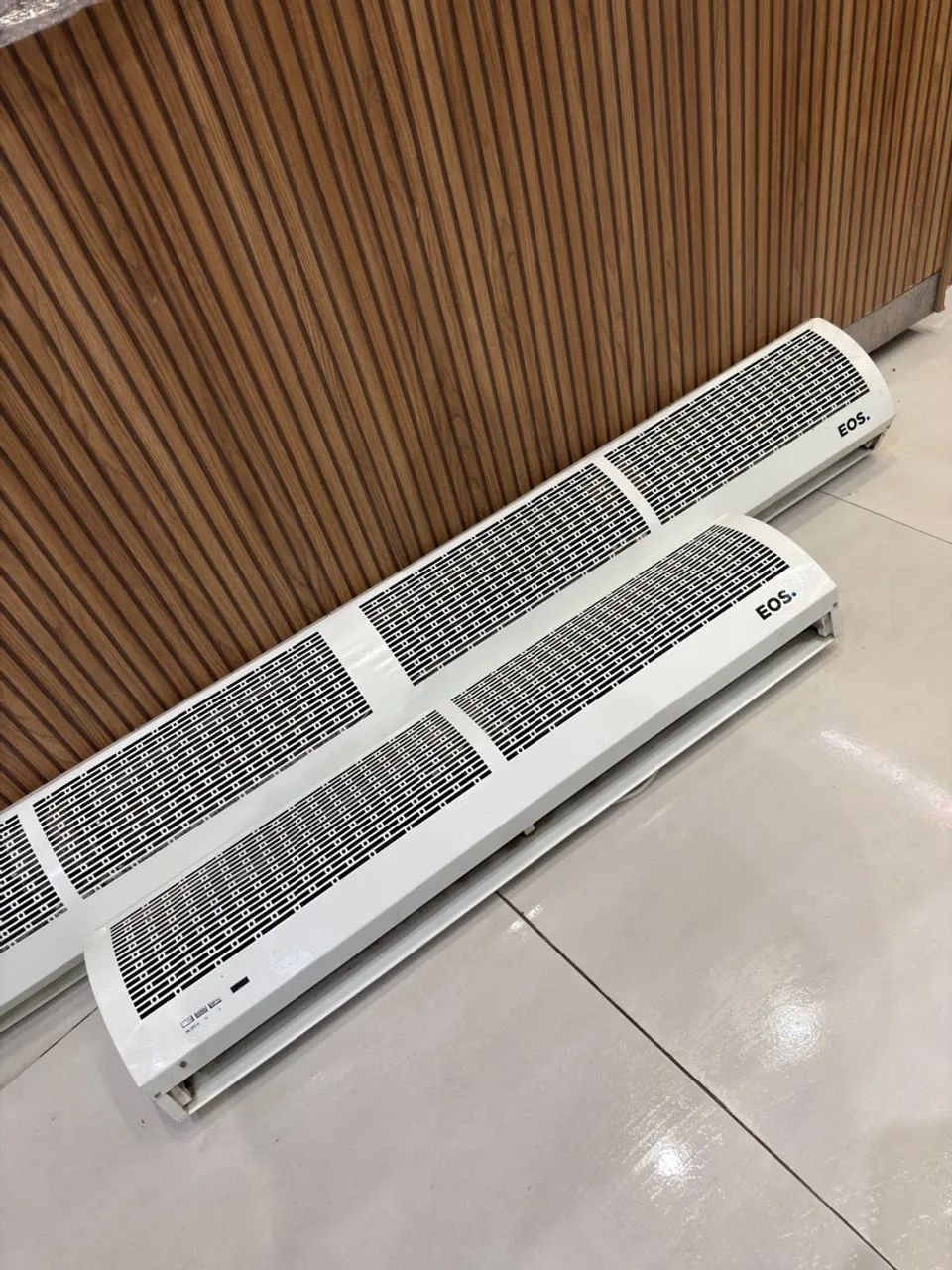 Vendo 2 Cortinas de Ar EOS