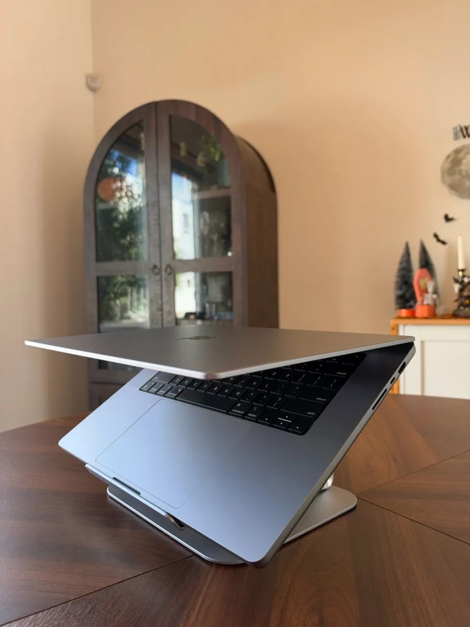 MacBook Pro 16 M1 Max 32GB RAM 1TB SSD GPU 24 Núcleos - Foto 4