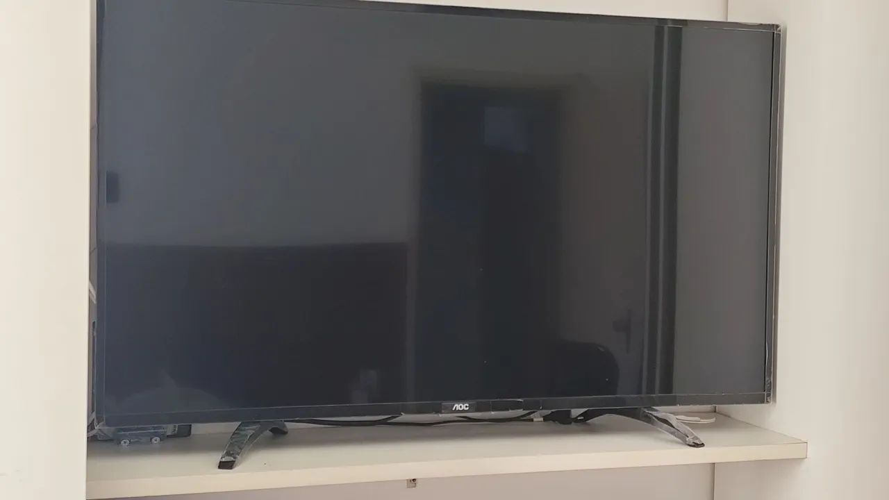 Smart TV 43 polegadas AOC - Foto 2