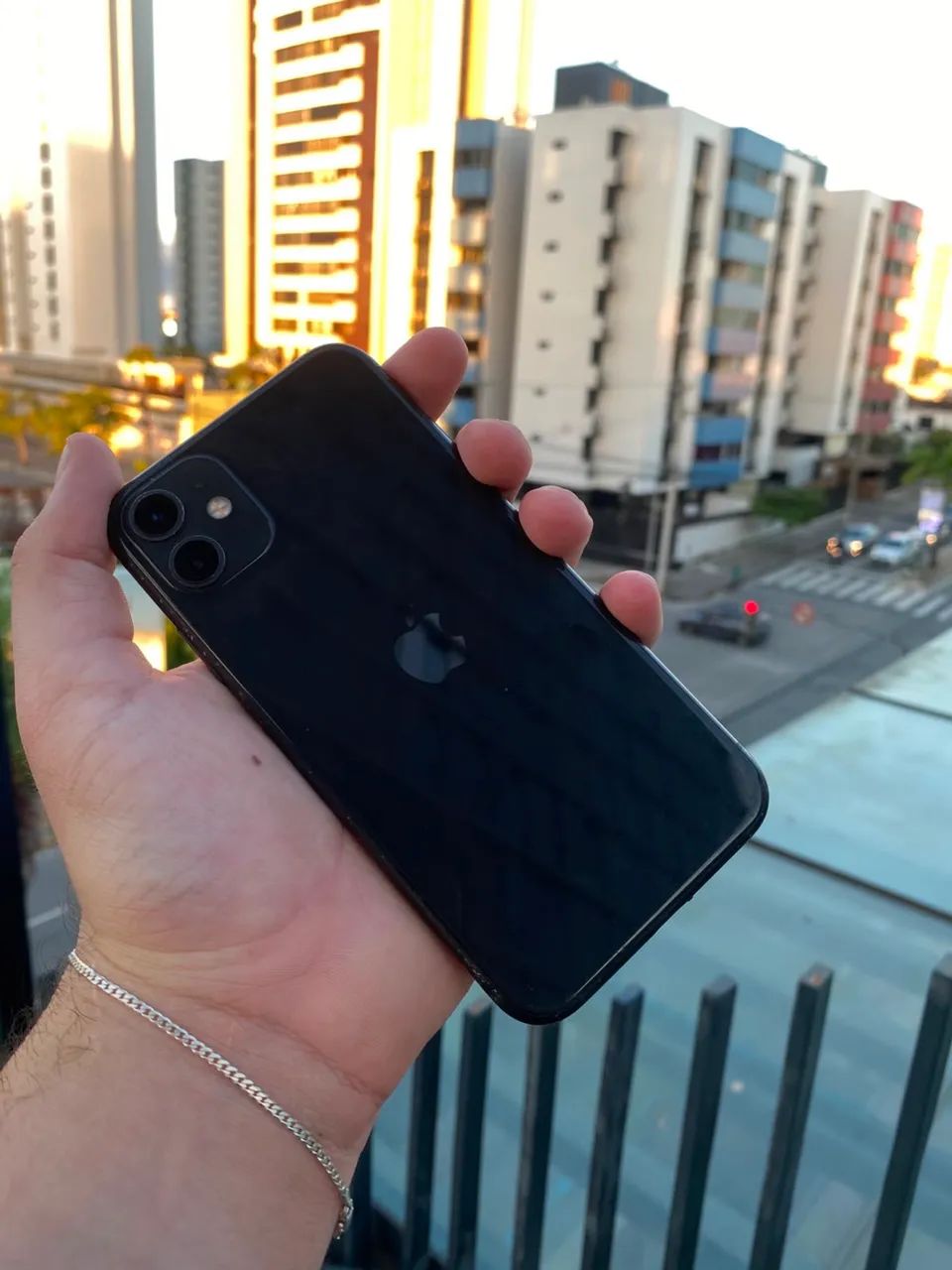 iPhone 11- 64 GB- Completo de tudo  - Foto 2
