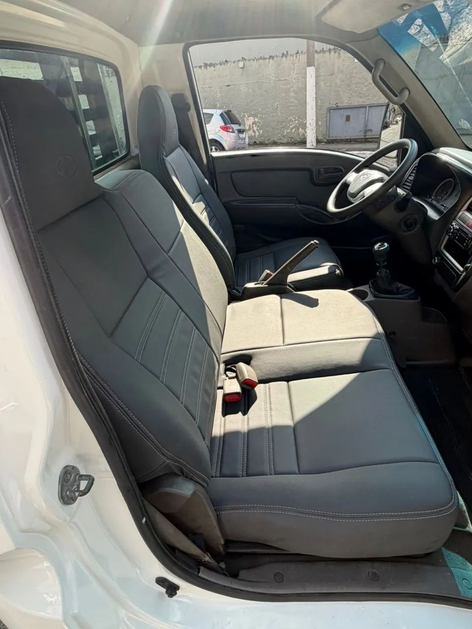 HYUNDAI HR HDB 2014 - Foto 4