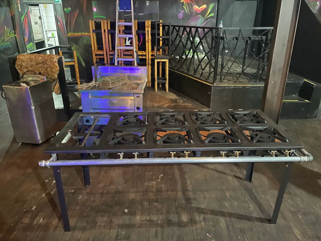 Fogão Industrial 8 Bocas Ferro/ Gás  - Foto 4