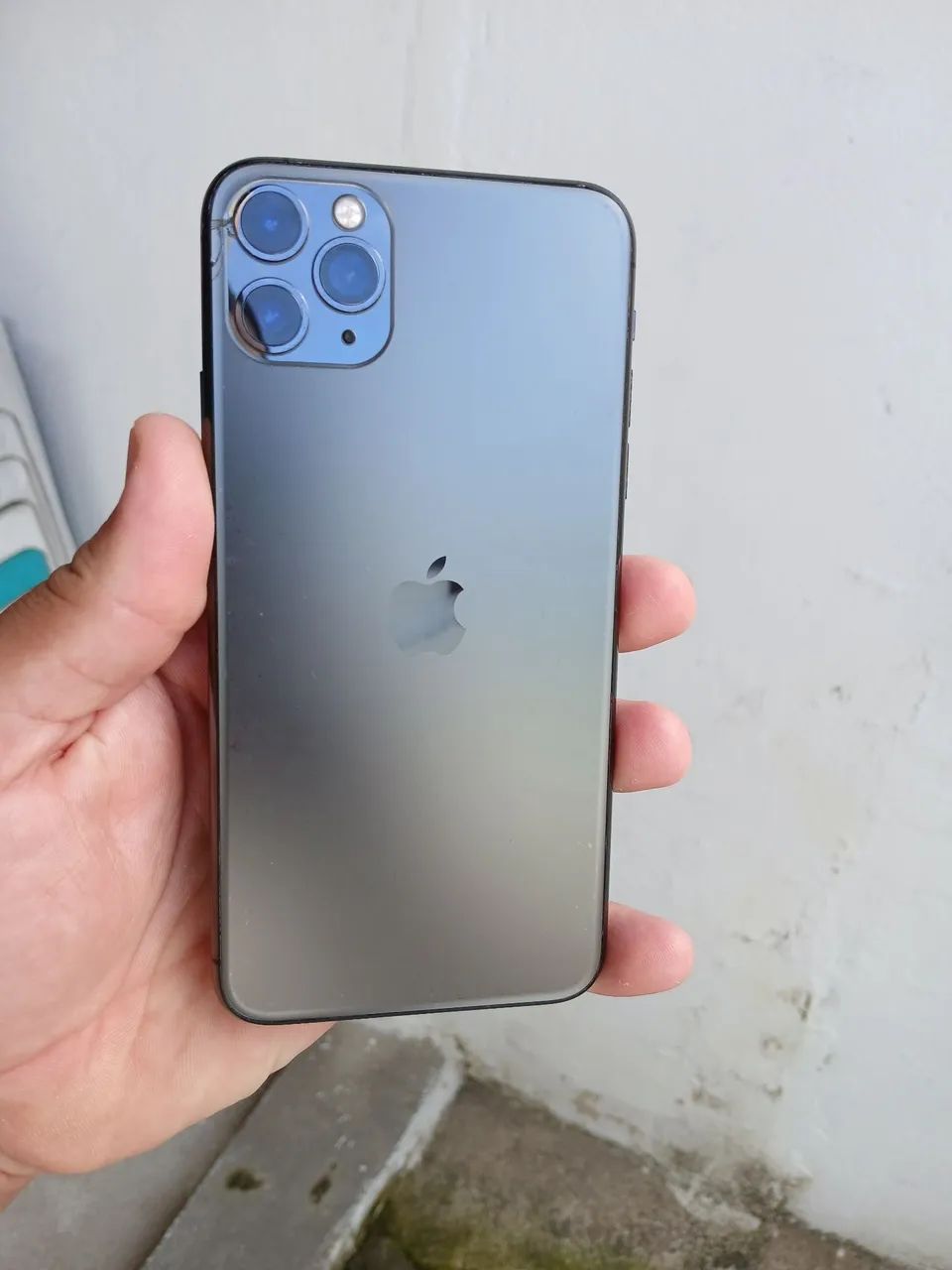11 pro max 256gb leia o anuncio - Foto 3