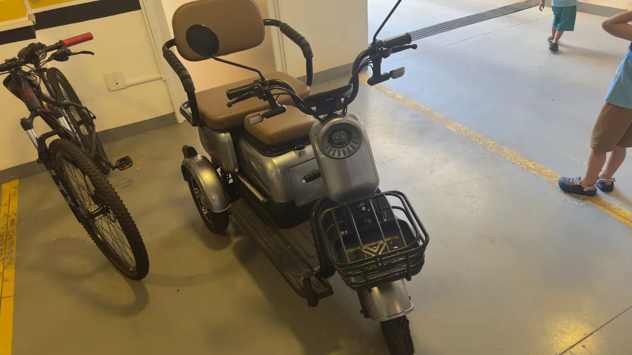 Triciclo auto propelido  - Foto 3