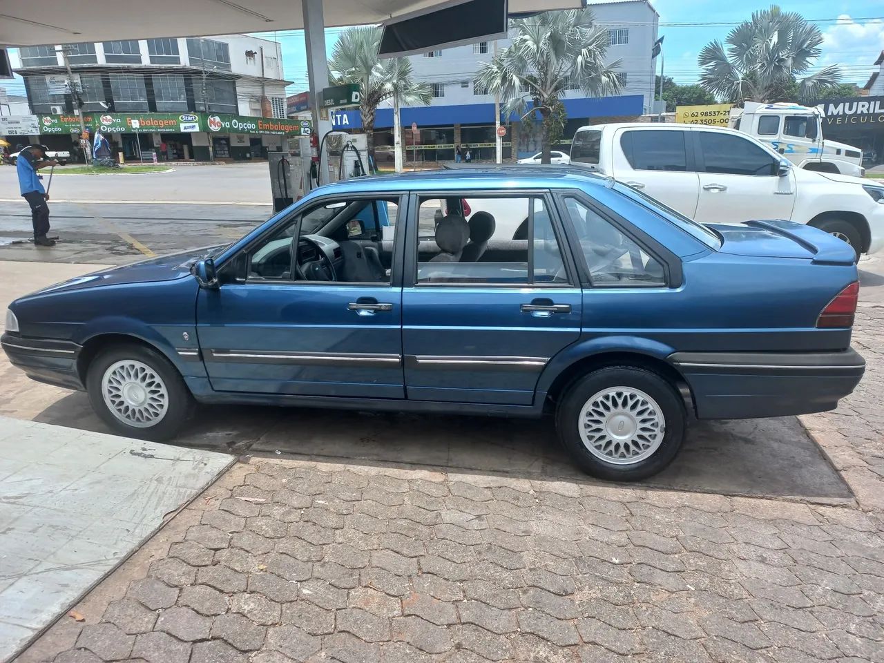Ford Versailles 1995