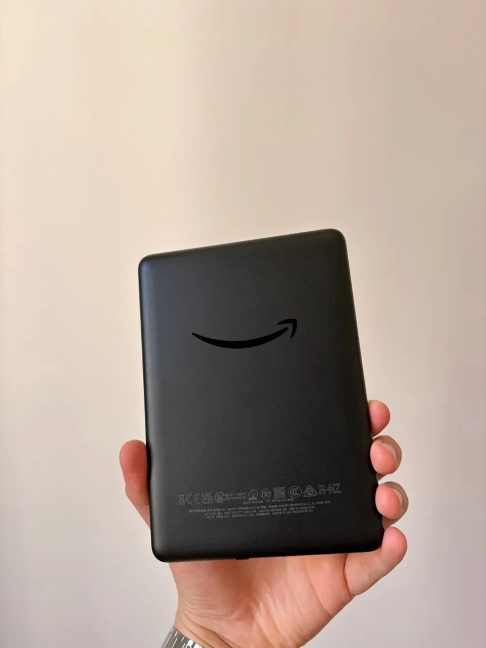 Kindle Amazon 10ª Geração - 4GB - Excelente conservação - Foto 2